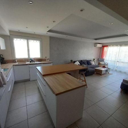 Appartement 1Er Etage, 66 M² La Seyne-sur-Mer Exteriér fotografie